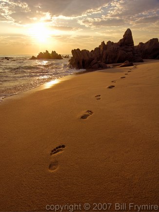 footprints-sand-beach-sunrise-434