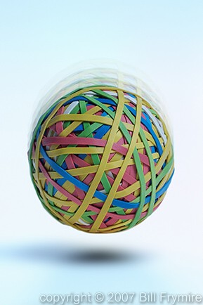 bouncing elastic band ball