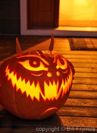 Jack-o'-lantern on porch